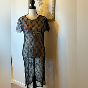 H&M lace tunic, Size small